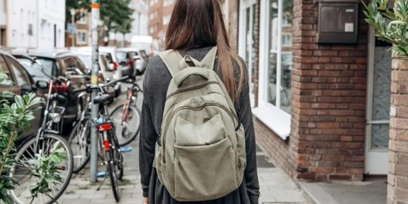 Gợi ý số đề tài lộc từ hình ảnh đi lạc đường trong mơ