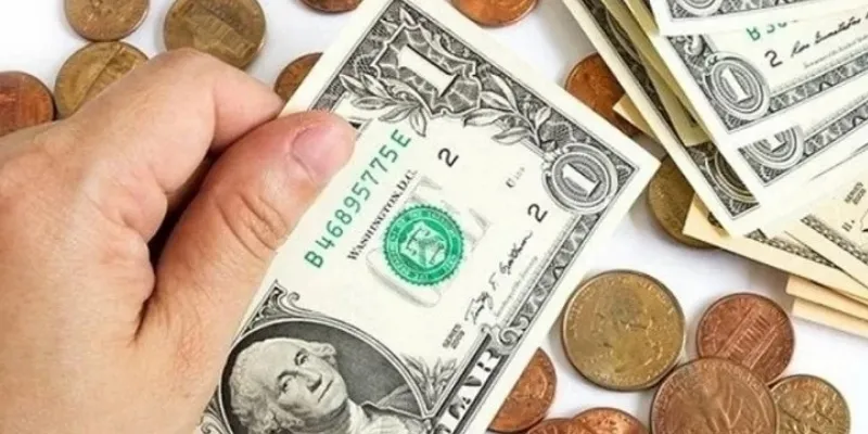 Nằm mơ thấy tiền đang nắm trong tay