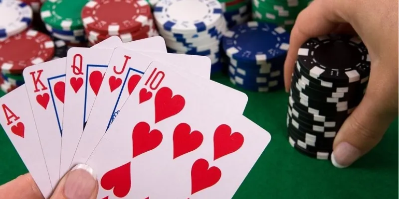 Phân tích các trường hợp đặc biệt trong xếp bài mậu binh