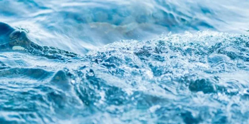 Khám phá con số ứng với giấc mơ thấy nước